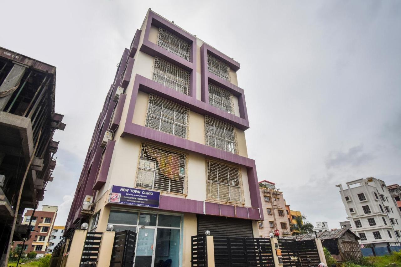 Oyo 8125 Orchid Inn Kolkata Exterior photo
